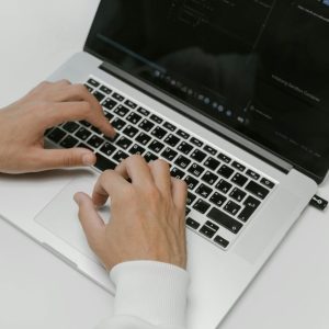 ادخال البيانات البحثية Data entry على قواعد البيانات مثل Microsoft Excelلباحثى الهيئة